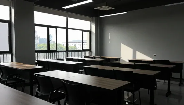 教学资源开发中的考试辅导课程使用与维护建议